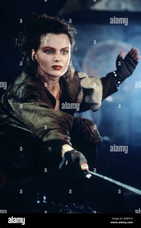 Dina Meyer Johnny Mnemonic