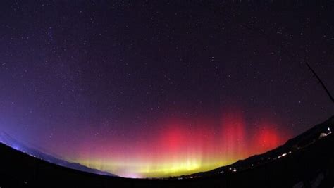 Geomagnetic storm hits Earth! Solar wind sparks red auroras in US ...