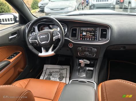 Black/Sepia Interior 2016 Dodge Charger SRT 392 Photo #108653289 | GTCarLot.com