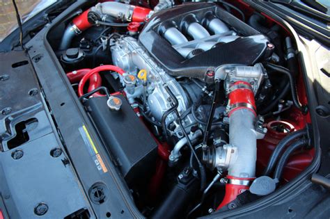 GTR R35 engine bay. - Mitsubishi Lancer Register Forum