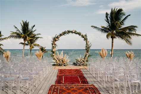 This Dreams Tulum Wedding is Unbelievably Classy and Chic - Junebug Weddings