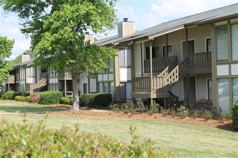 Photos of The Abbey at Riverchase | Apartments in Hoover, AL