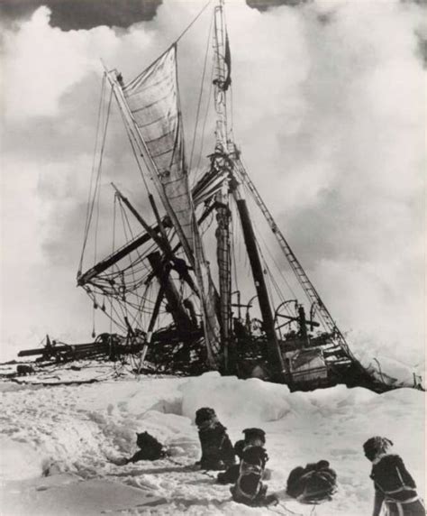 Antarctic Expeditions: 33 Breathtaking Early 20th Century Images