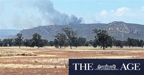 Victoria fires: Pomonal homes lost amid Grampians blaze; storms lash ...