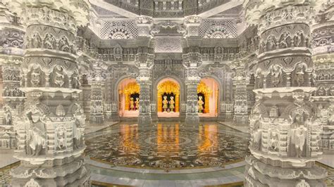 A Record-Breaking Hindu Temple Opens After Years of Controversy | Architectural Digest