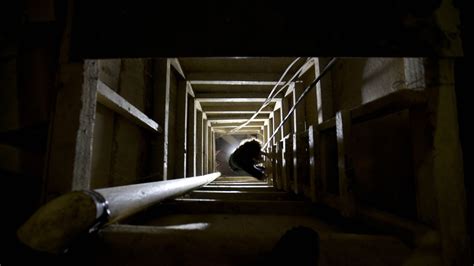 Inside El Chapo's prison escape tunnel route - ABC7 San Francisco