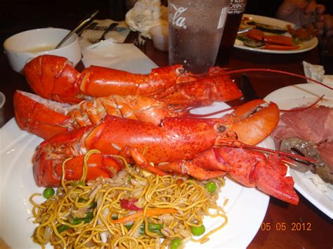 Red Lobster All You Can Eat Crab - Hamlin Zayden