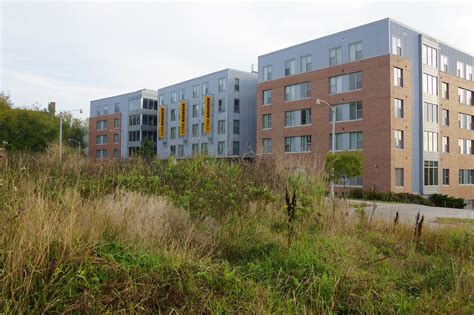 UWM students get new off-campus housing option | Milwaukee Independent