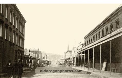 Early Downtown View of The Dalles - 1870s - 1870s - By Decade | The dalles oregon, Views, Downtown