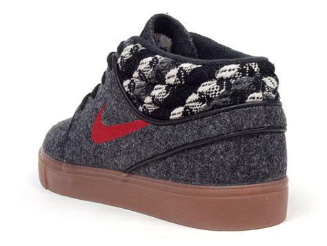 Nike SB Stefan Janoski Mid "Warmth" - SneakerNews.com