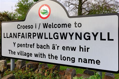 Llanfairpwllgwyngyll Name Sign Stock Photo - Download Image Now - Wales, Anglesey - Wales ...