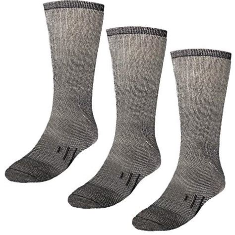 11 Best Winter Hiking Socks To Buy In 2023 - Reviews & Buying Guide