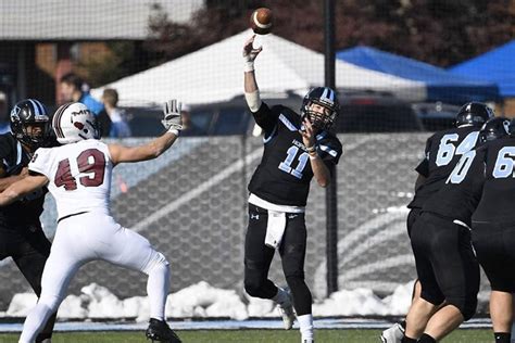 Football: Hopkins hammers MIT in NCAA playoff opener, 49-0 | Hub