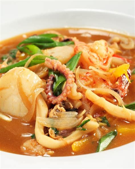 Spicy Thai Seafood Soup Picture. Image: 7858958