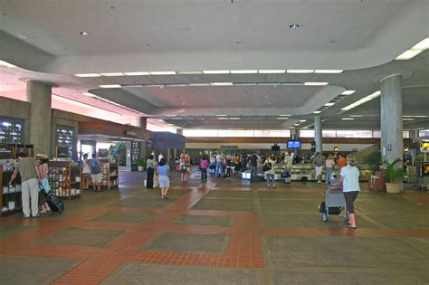 Kahului Airport (OGG) | Maui Guidebook