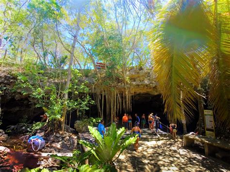 Entrance to Cenotes Dos Ojos Playa del Carmen Yucatan - 2 Travel Dads