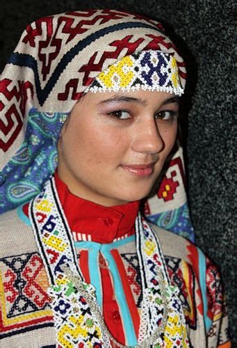 (Mansi people) Mansi people from the Siberia of Russia. | World cultures, World of color, People ...