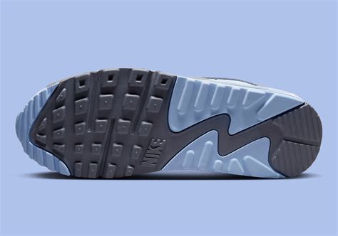 The Nike Air Max 90 Welcomes A “Blissful Blue” Accent | LaptrinhX / News