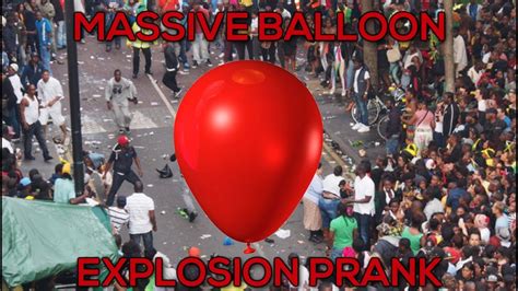 MASSIVE BALLOON POPPING PRANK! - YouTube