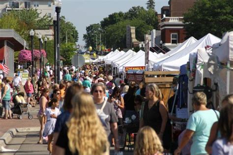 Buffalo Minnesota Art and Craft Festival | Craft festival, Arts and crafts festival, Fairs and ...