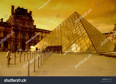 Main Entrance, Louvre Museum Stock Photo 926414 : Shutterstock