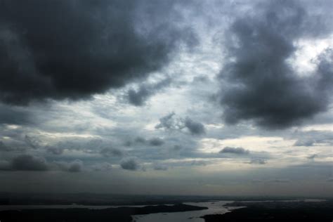 Cloudy Sky - JapaneseClass.jp