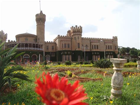 Bangalore Palace - Images WorthvieW