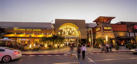 Macerich | Properties | Los Cerritos Center