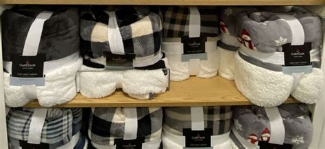 Cuddl Duds Plush Throw Blankets Only $16.99 on Kohls.com (Regularly $50) | Includes Holiday Designs