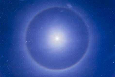 Lunar Halo - Moonbows - Rings Around the Moon