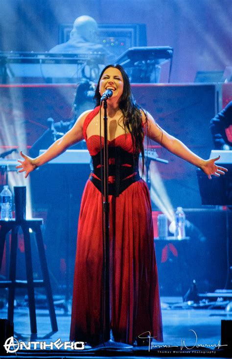 Concert Review and Photos: EVANESCENCE - Synthesis Live at the Kansas City Music Hall | Antihero ...