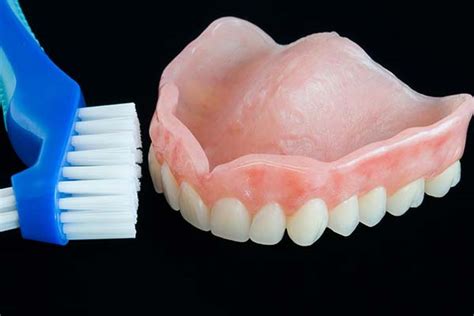 Denture care tips - North Street Dental