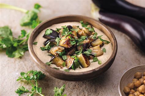 Hummus with roasted eggplant - DeliDip