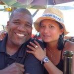 Curt Menefee's wife Viollette Menefee - PlayerWives.com