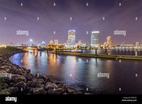 Lakeshore State Park, Michigan Stock Photo - Alamy