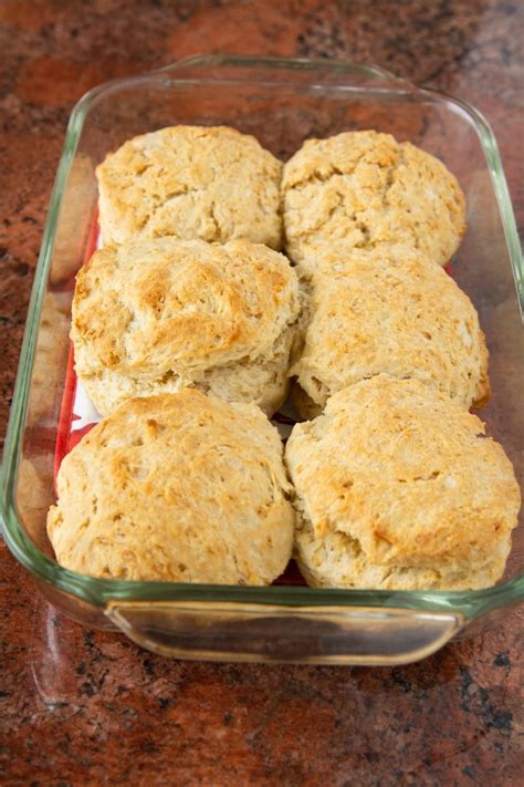 Easy homemade southern biscuits recipe (without buttermilk) - James Strange