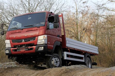 Mitsubishi Fuso Canter 4×4 is one capable truck | Drive Arabia