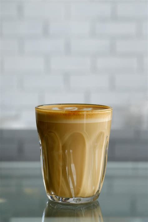 Coffee latte art in coffee shop 11044380 Stock Photo at Vecteezy