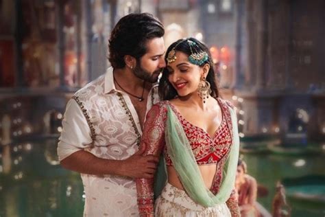 Sneak peek: Kalank song First Class | Entertainment Gallery News - The Indian Express