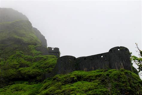 The Iron Fort - Lohagad : A beautiful fort in a beautiful location, good roads to the base and ...