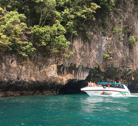 Phi Phi Island sightseeing tour, full day trip by speedboat Phuket to Phi Phi