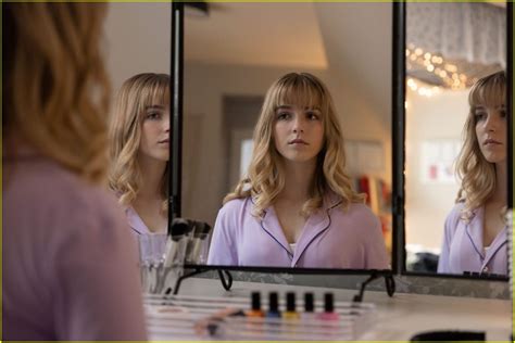 Mckenna Grace Stars In 'The Bad Seed Returns' Teaser Trailer - Watch Now! | Photo 1353670 ...