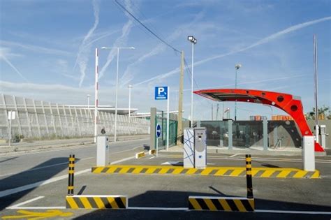 Estacionamento StarPark Valet - Aeroporto de Porto Francisco Sá Carneiro -Coberto em Aeroporto ...