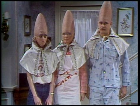 The original Coneheads -SNL | Saturday night live, Tv moms, Best tv shows