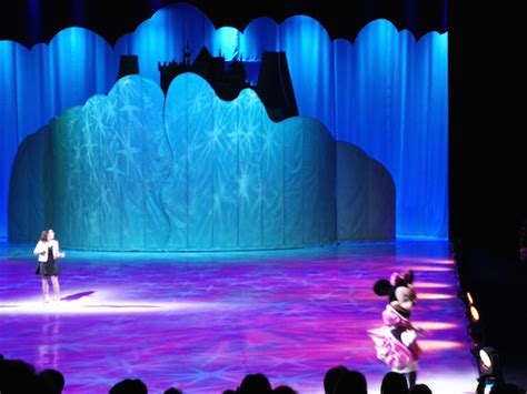 Disney On Ice Presents Dare To Dream #DaretoDream #DisneyonIce - Mom and More