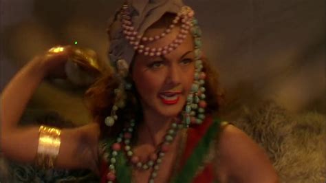 Arabian Nights John Rawlins 1942 - YouTube