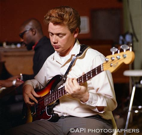 A young Duck Dunn in the studio with Isaac Hayes by API Photographers. | Bass guitarist, Music ...