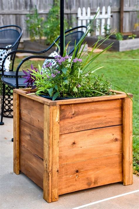 DIY Cedar Wood Planters-13 | Diy wood planter box, Diy wood planters ...