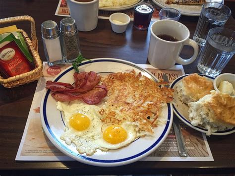 Breakfast at Bob Evans – Not IHOP | Teardrop Trail