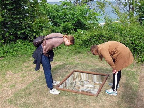 Strangely Moving Sculpture On The Shoreline Of Denmark | Funzug.com